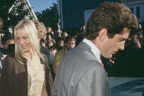 John F. Kennedy, Jr. and Daryl Hannah.