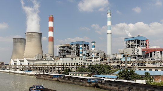 Wangting Power Plant in China’s Jiangsu province: Top state-owned energy companies – from coal to electricity and oil – have been ordered to secure supplies for winter at all costs.   