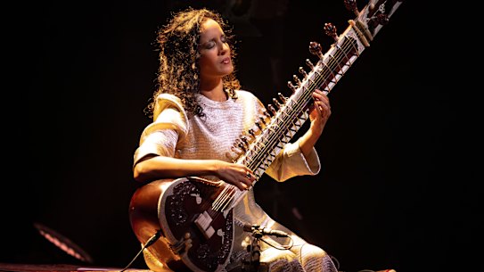 Anoushka Shankar’s performance was captivating from the first couple of notes.