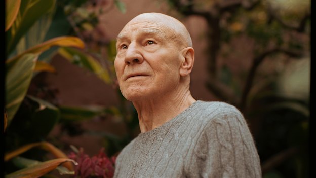 Patrick Stewart in the backyard of his Los Angeles home. “I wish my father could have been alive to see
this,” the actor says of his recent memoir.