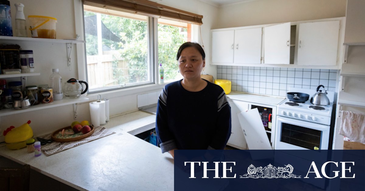 Melbourne housing crisis: Number of tenants challenging rent increases more than doubles - Vimarsana News