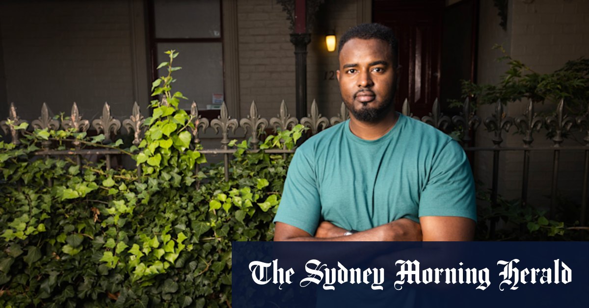 'I was shaking. I was shocked': A bittersweet release from immigration detention after nine years - Vimarsana News