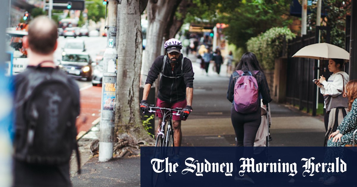 Wollongong City Council's cycling plan hits opposition - Vimarsana News