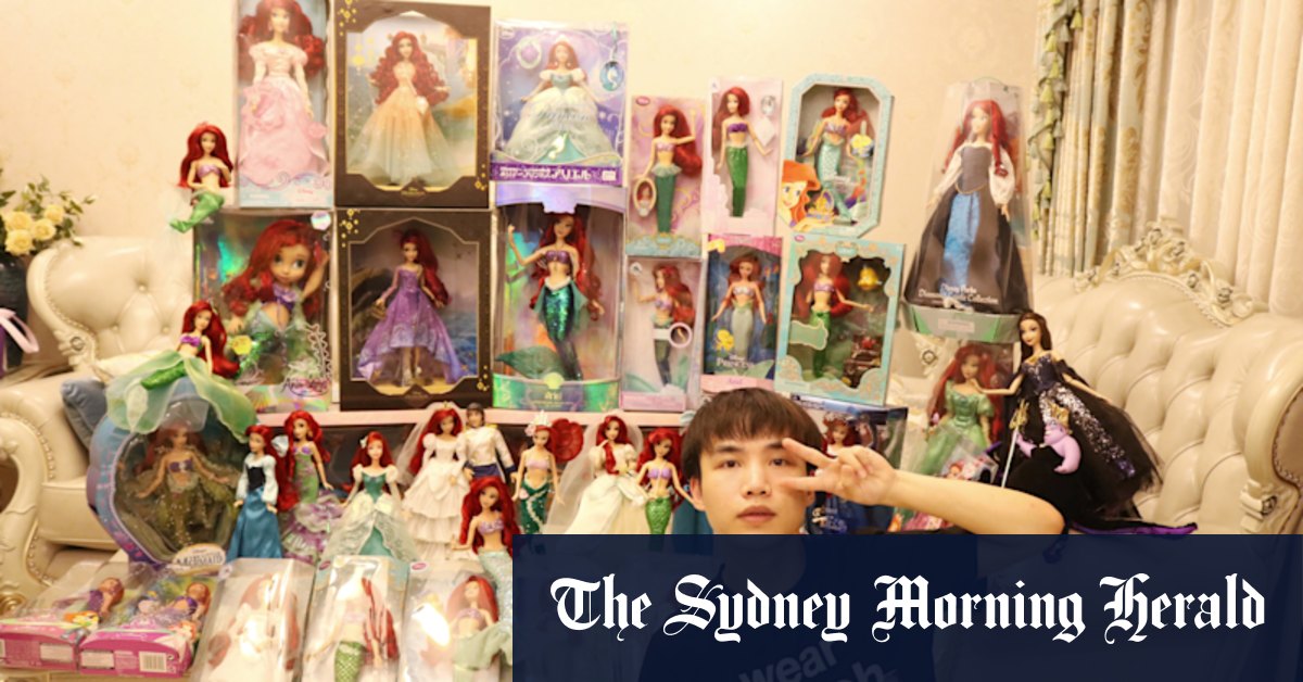 Little Mermaid tanks in China - Vimarsana News