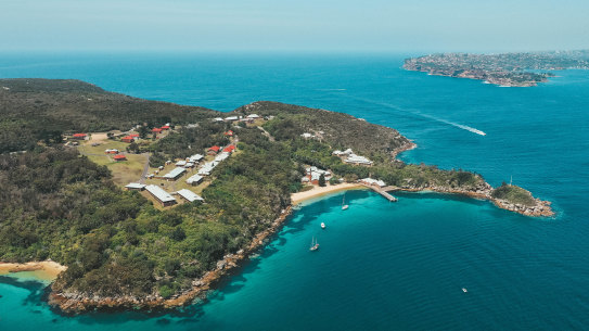 Ships with infectious diseases on board had to stop at the quarantine station.
