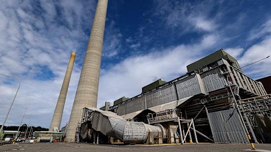 The Eraring power station. Origin may run the plant until 2029 if it chooses but the state will not pay any compensation after August 2027.