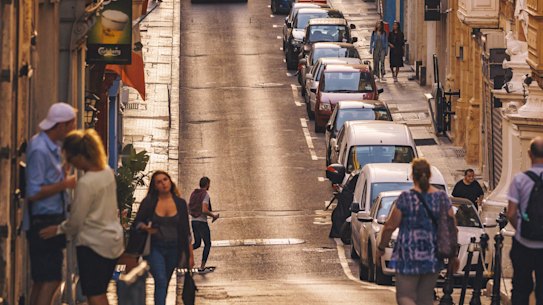 A lotada Malta tem o maior número de veículos por 1000 habitantes de qualquer lugar da Europa.