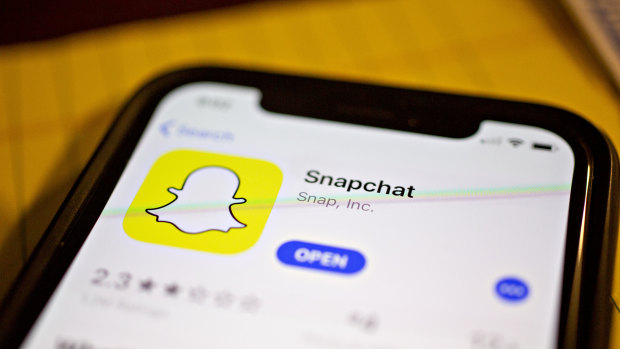 Snapchat to let parents see who their kids are chatting with