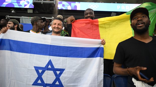Within a ring of steel, Israelis and Malians share a joyous two hours