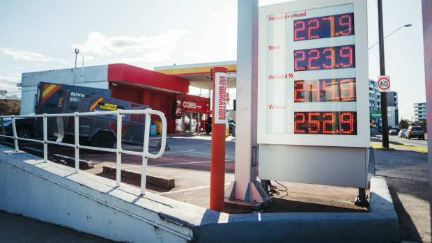 Relief in sight for motorists as oil prices slide