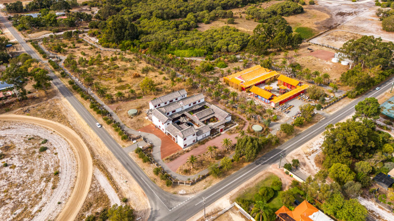 Abandoned Chinese mansion in Perth’s south sells for mystery price