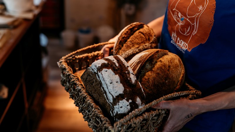 Beloved Bellarine bakery opens Geelong shopfront