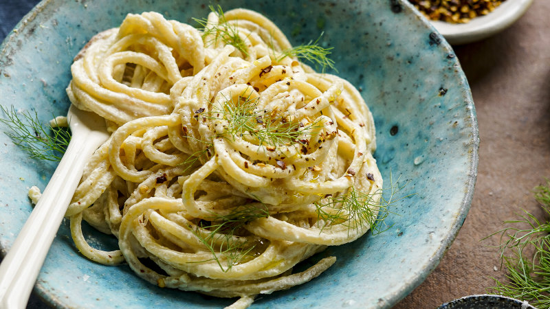 Caramelised fennel, lemon and chilli pasta