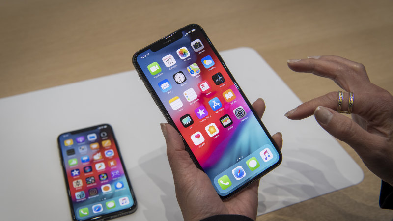 Apples Iphone Xs And Xs Max A Few Compromises But A Few Changes Too