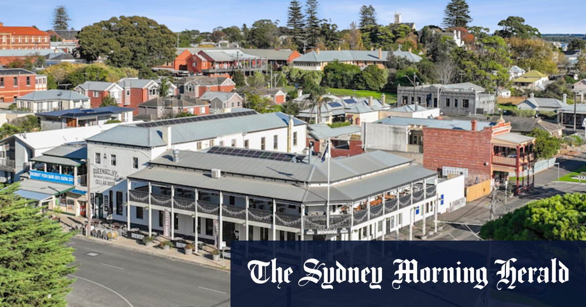 Commercial property: Historic Queenscliff pub for sale - Vimarsana News
