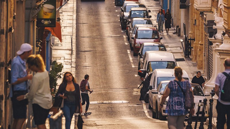 On a car-congested island, would you accept money not to drive?