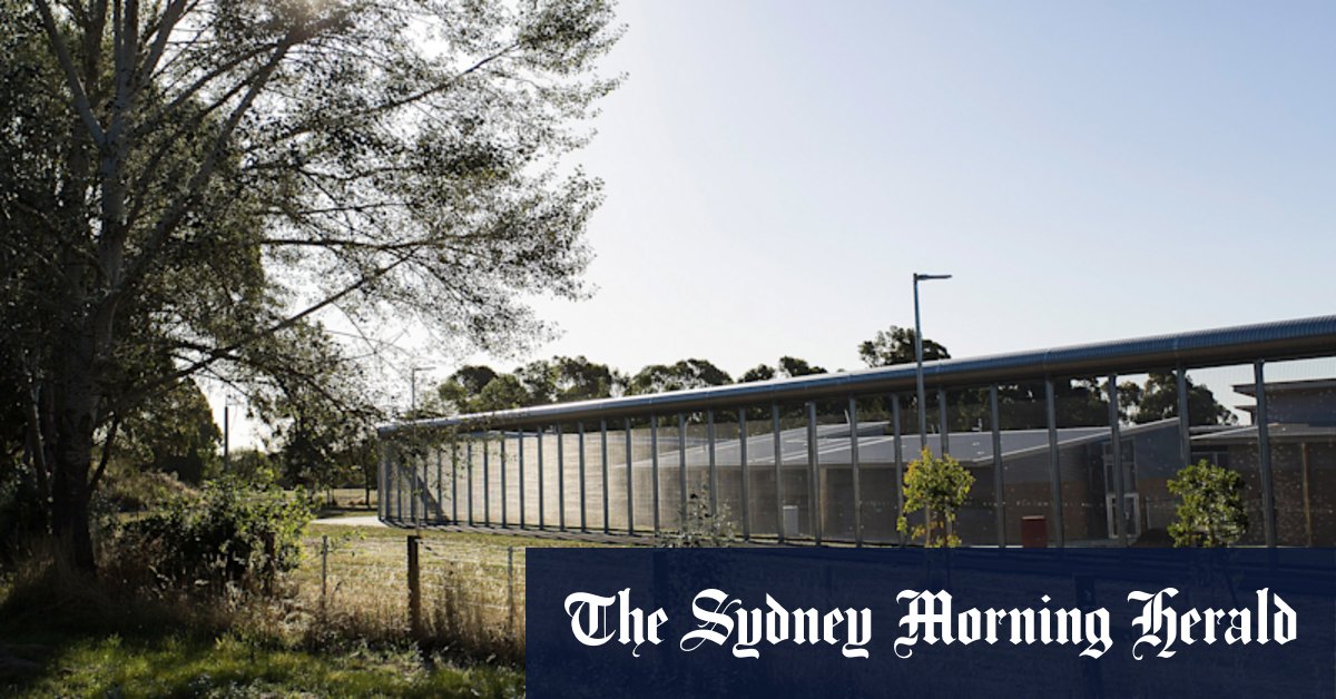 Labor to reopen youth prison two years after shutting it down