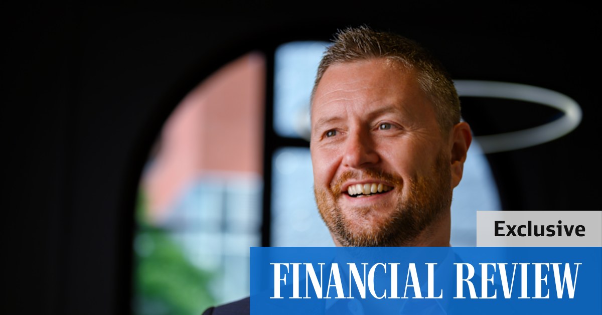 More businesses should cover employees' student loans, says vice chancellor David Lloydcompanies - Vimarsana News
