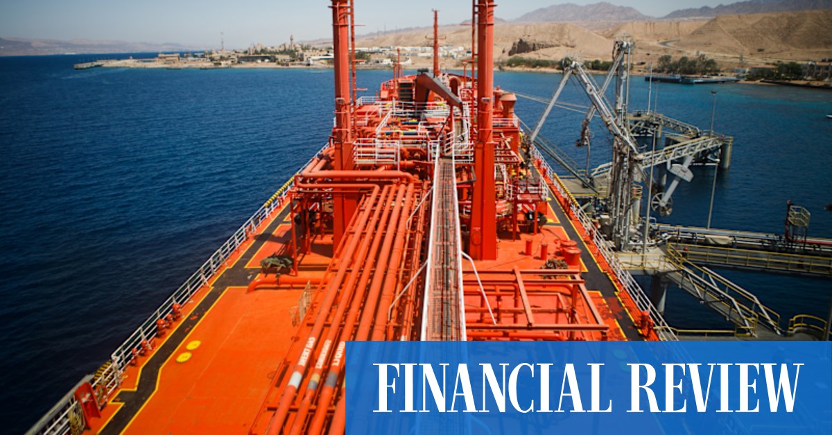 European gas declines as market cools after fears of LNG strikes - Vimarsana News