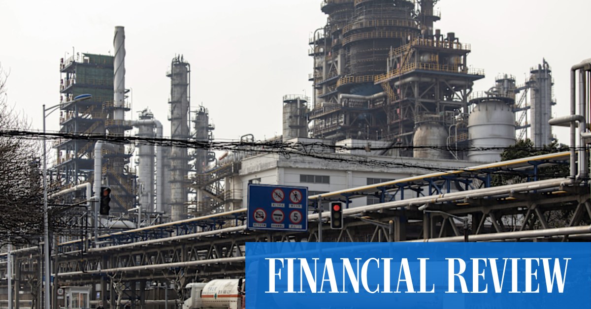 China's non-state refineries buying Russian oil at steep discounts - Vimarsana News