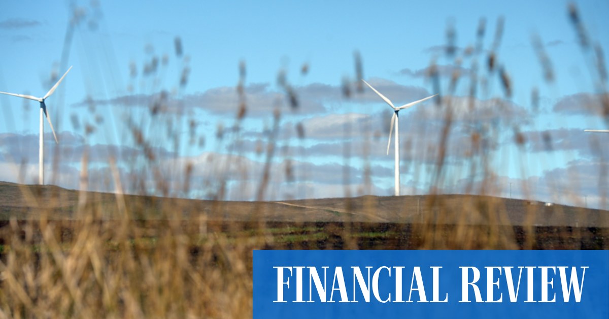 Farmers pile pressure on Labor over buried climate report