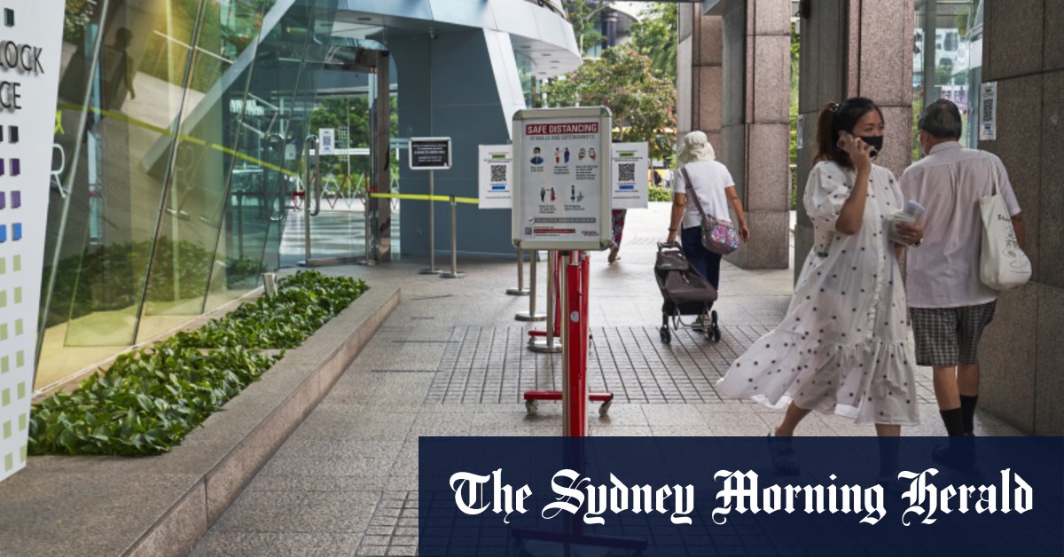 I casi di COVID-19 aumentano a Singapore con la chiusura della città-stato