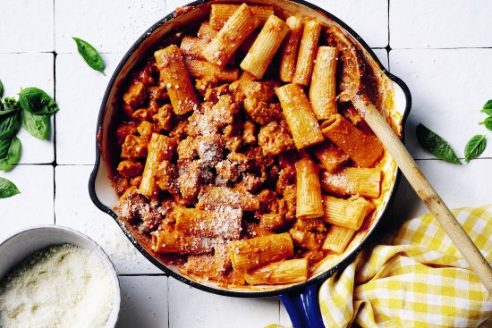 This easy pasta dish is freezer friendly and great for meal prepping.