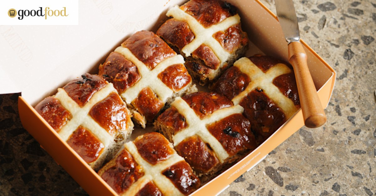 „So fluffig, dass man vergisst zu kauen“: 15 der besten Hot Cross Buns in ...