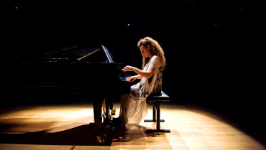 Sonya Lifschitz in Stalin's Piano.