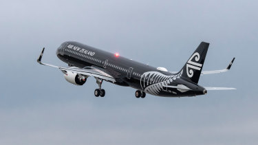 New Zealand will no longer require passengers on flights from Australia to quarantine for 14 days.