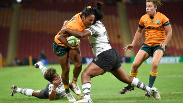 Mahalia Murphy in the lead up to a try in the Wallaroos’ win against Fiji.