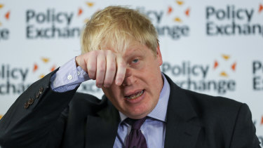 In a newspaper column, Johnson said women who wear the niqab looked like “letter boxes” and “bank robbers”.
