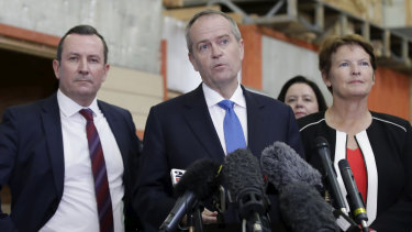 Federal Election 2019: Premier Mark McGowan distances ...