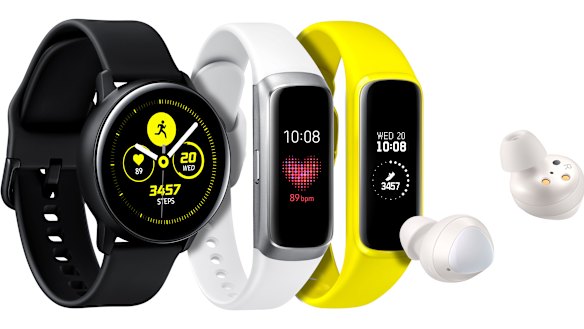 Samsung has unveiled three new watches and a pair of wireless earbuds.