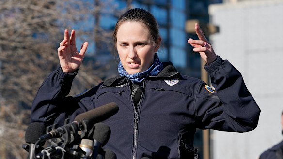 Nashville Police Officer Amanda Topping heard the song played just before the explosion. 