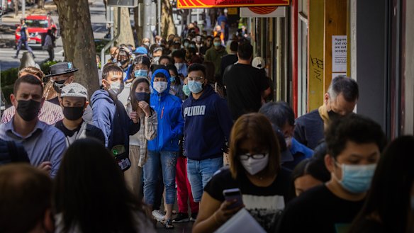 Testing queues in Melbourne on December 16.