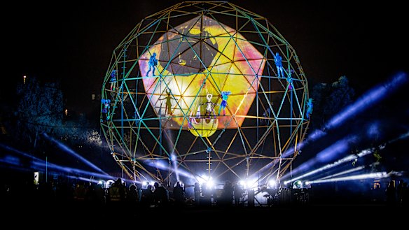 Globe, at Birrarung Marr