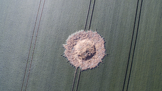 The crater in the corn field. 