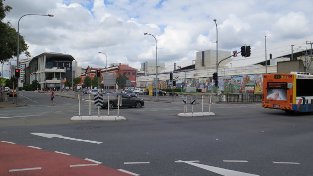 The current Melbourne Street and Grey Street intersection.