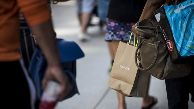 Shopping centre security guards should crack down on anti-social behaviour, says a former centre manager.