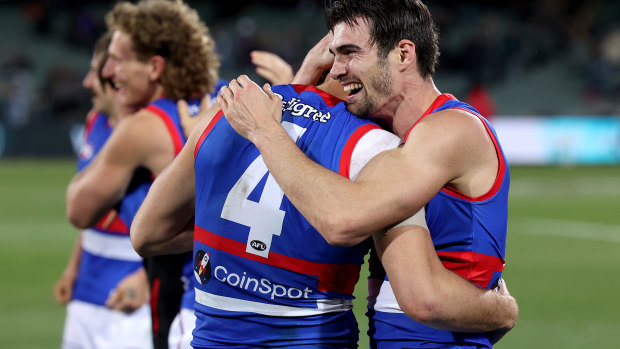 Marcus Bontempelli Easton Wood embrace after the Bulldogs’ preliminary final win.