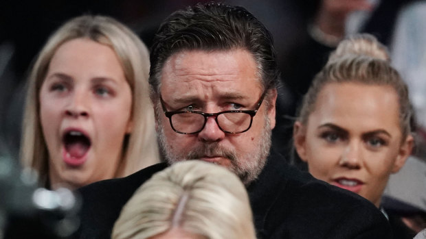 Actor Russell Crowe was unimpressed with the view from his $1500 seat.