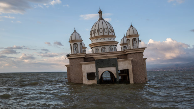 A mosque is surrounded by water in Palu, Central Sulawesi, on Tuesday after the earthquake and tsunami on October 9.