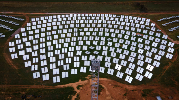 The Albanese government has launched a $1 billion fund for local solar manufacturing. Pictured is the RayGen solar project near Albury. 