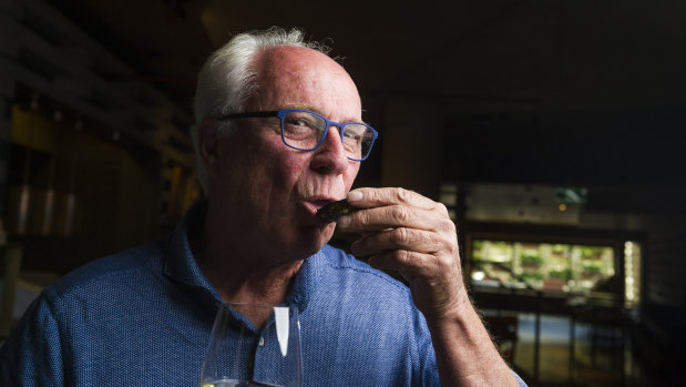 Step four: Eat and enjoy the natural oyster juices. Steve Feletti demonstrates how to open a Sydney rock oyster. 