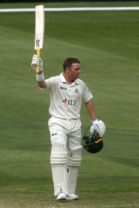 Marcus Harris continued his strong start to the Shield season with a half-century for Victoria on Tuesday.