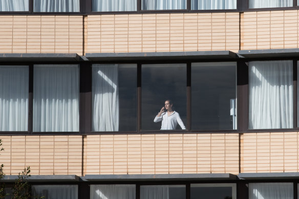 Using outsourced security guards to supervise hotel quarantine in Victoria proved disastrous.