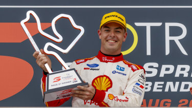 Scott McLaughlin was made to work for his win on Sunday, dropping to third behind Will Davison and Jamie Whincup on the opening lap.