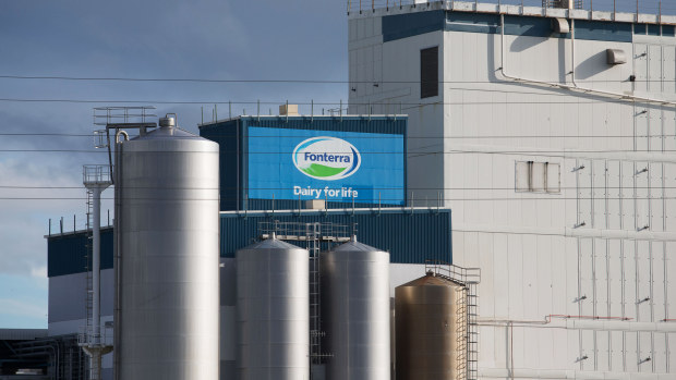 Fonterra puts its Australian dairy assets up for sale - Dairy News 7X7