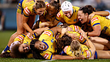The Eels celebrate Rachael Pearson’s field goal. 